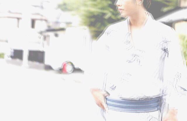 05_ojR's tweet photo. ◇

.

　　　　+＋　　　　　夏祭り

.

　　　　　誰とも

　　　　　　　　　　約束

.

　　　Rrr　　→←←　　　fFF

.

　　　　　　するなよ　？　　☂ 〟

　　　俺と

　　　　　　行くん寶　　…

○ http://t.co/aN4SMCfQQ6
