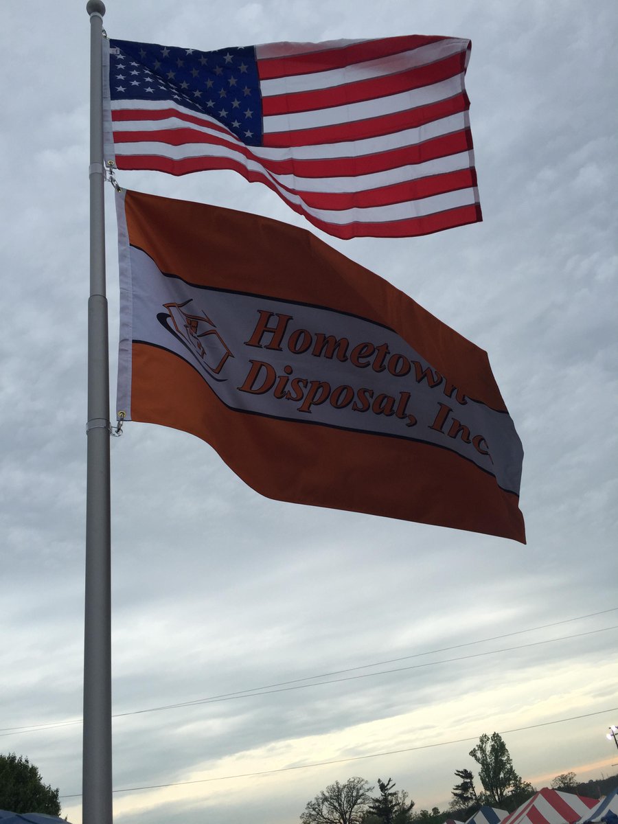 HtDisposal's tweet photo. Hometown Disposal gives back to our community! http://t.co/CXhxVhiy4H http://t.co/SuO3uLJuHi