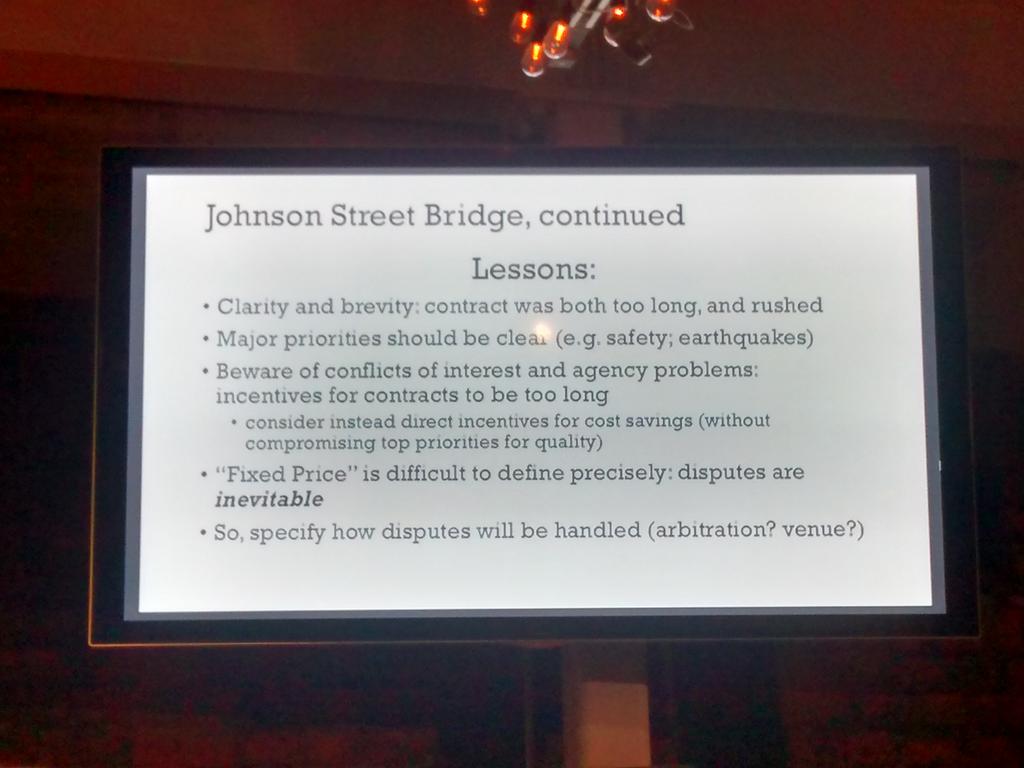 doyl_in's tweet photo. @lisahelps A few lessons from contract expert @S_M_Consulting on what went wrong with JSB contract #yyj #FRS2015 http://t.co/vLmtUm4SFD