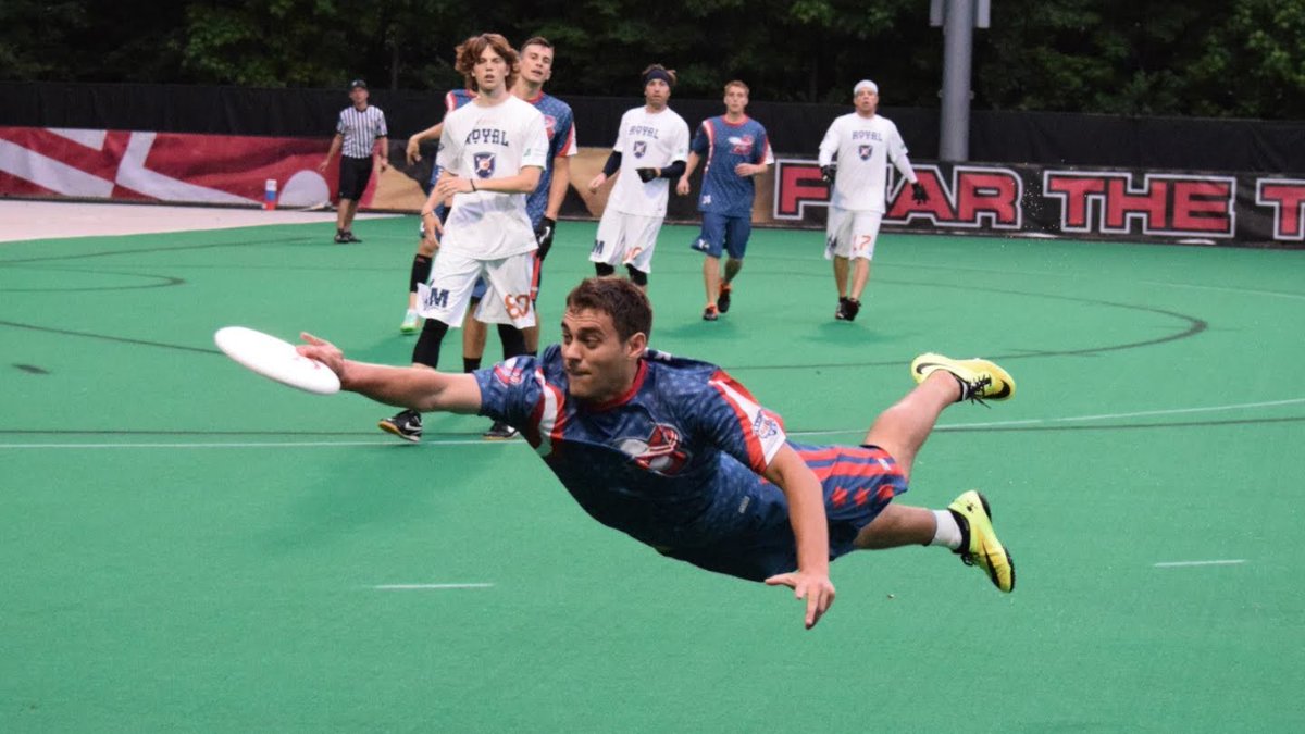 UltiHerald's tweet photo. 15 Players Who Have Shredded Their Penises on AUDL Turf. http://t.co/RxNdXZPqPj