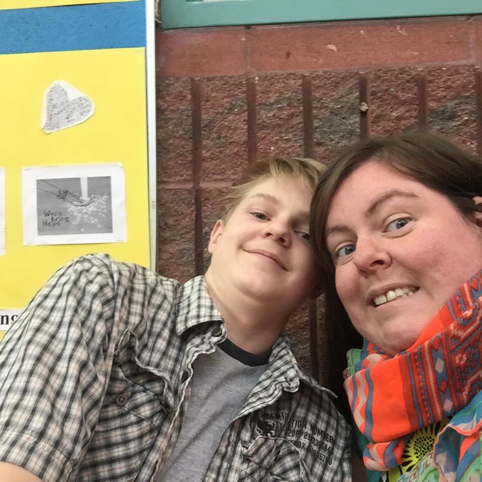 7_peeps's tweet photo. We are representing #fmpsdwellness today! #Fmpsd http://t.co/a02aWNpUmu