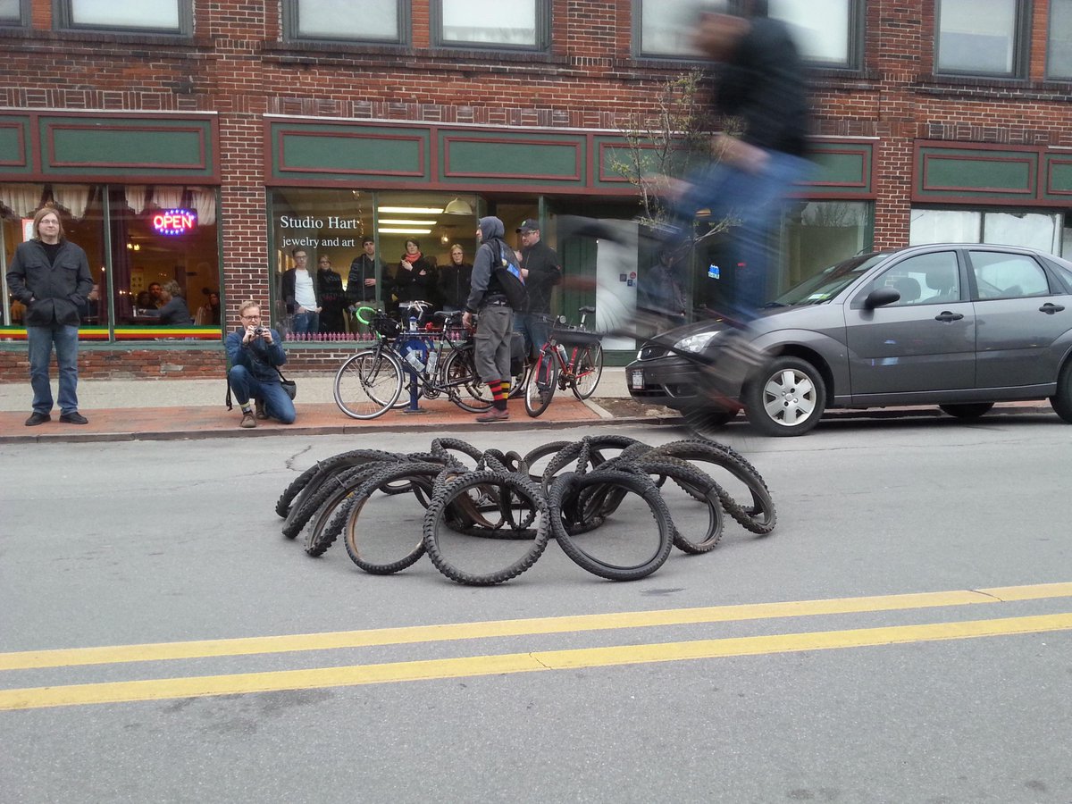 GOBuffalo's tweet photo. It's on! Frmr pro BMXer @jimcielencki is comin to Artists &amp; Cyclists w/friends. Come on down! http://t.co/0vno5dgOS3 http://t.co/FTHzBsu7tb
