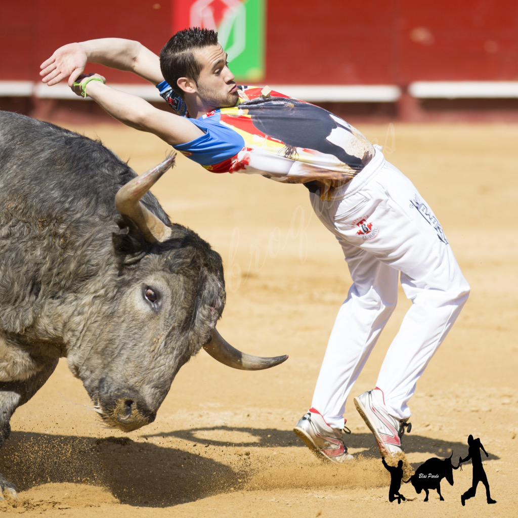jonymdg's tweet photo. Suerte este fin de semana para un tio grande http://t.co/B9WPZ02QCL