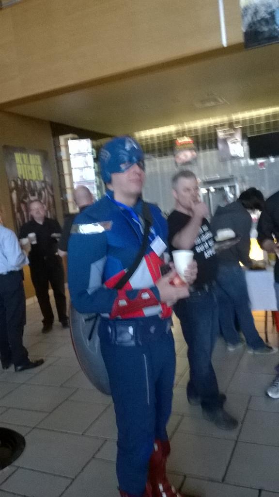 nujoedesign's tweet photo. Met Captain America having breakfast @stirtrek this morning. Should be fun today. http://t.co/RIiXz0Bn54