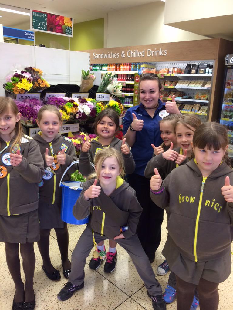 AberMetro's tweet photo. Amazing job by the Abergavenny &amp; Goytre brownies, raising over £600 last weekend @colly75 @AberChronicle #Community http://t.co/bxrQ7AjoNK