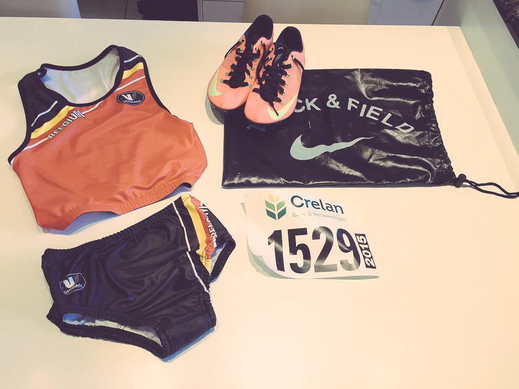 Katrynnnn's tweet photo. Ready for the first competition of the outdoor season: 4x400m at Oordegem 🏃👏 http://t.co/J3GEaggXFn