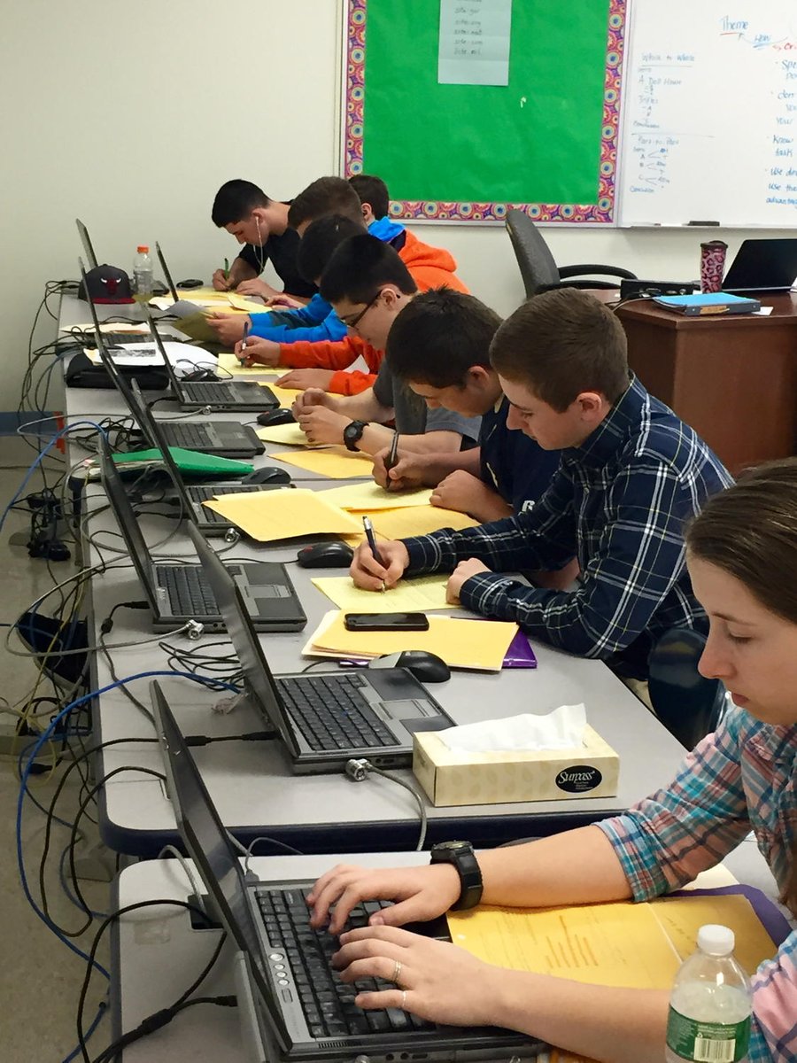 rdecesare's tweet image. #multiplesources #workinghard