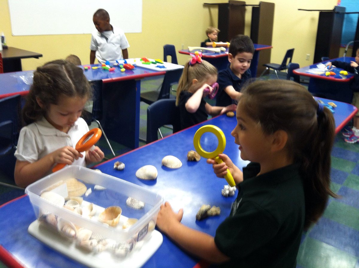 annchami's tweet photo. PreK-4 Imagination Station #STEMlrca http://t.co/F92iengNSq