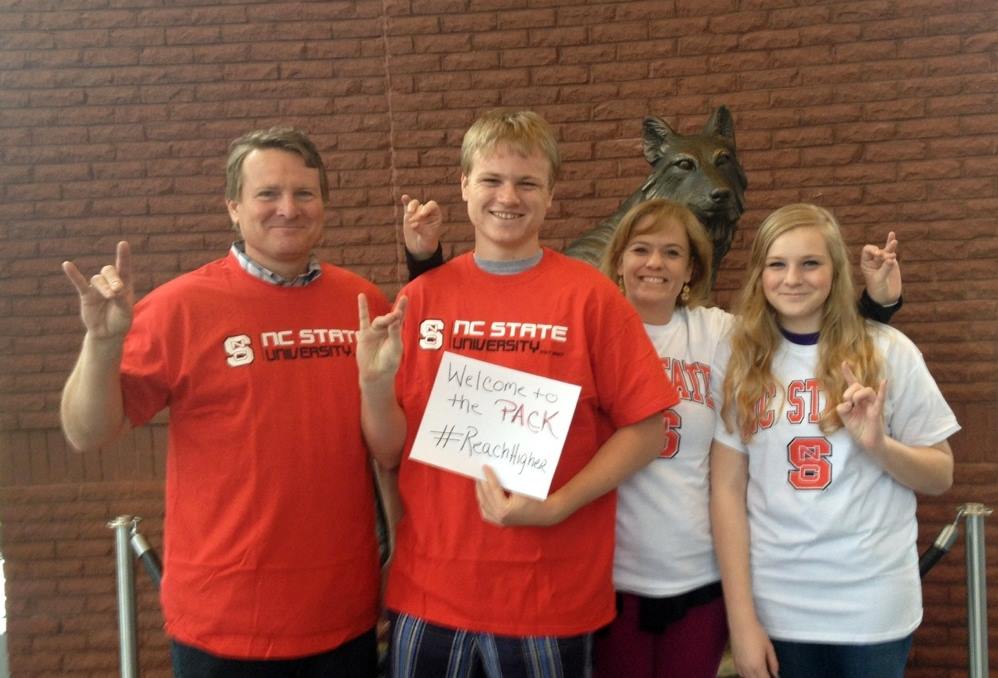NCStatePFS's tweet photo. Welcome to the PACK! #ncstate19 #ReachHigher #NCState #ncstatePFS http://t.co/fMqNRNdUkR