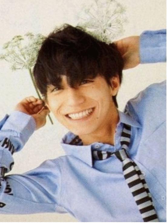 chip_316's tweet photo. どっくんの笑顔ステキすぎて
なみだでた http://t.co/YbxJ1D1tsO