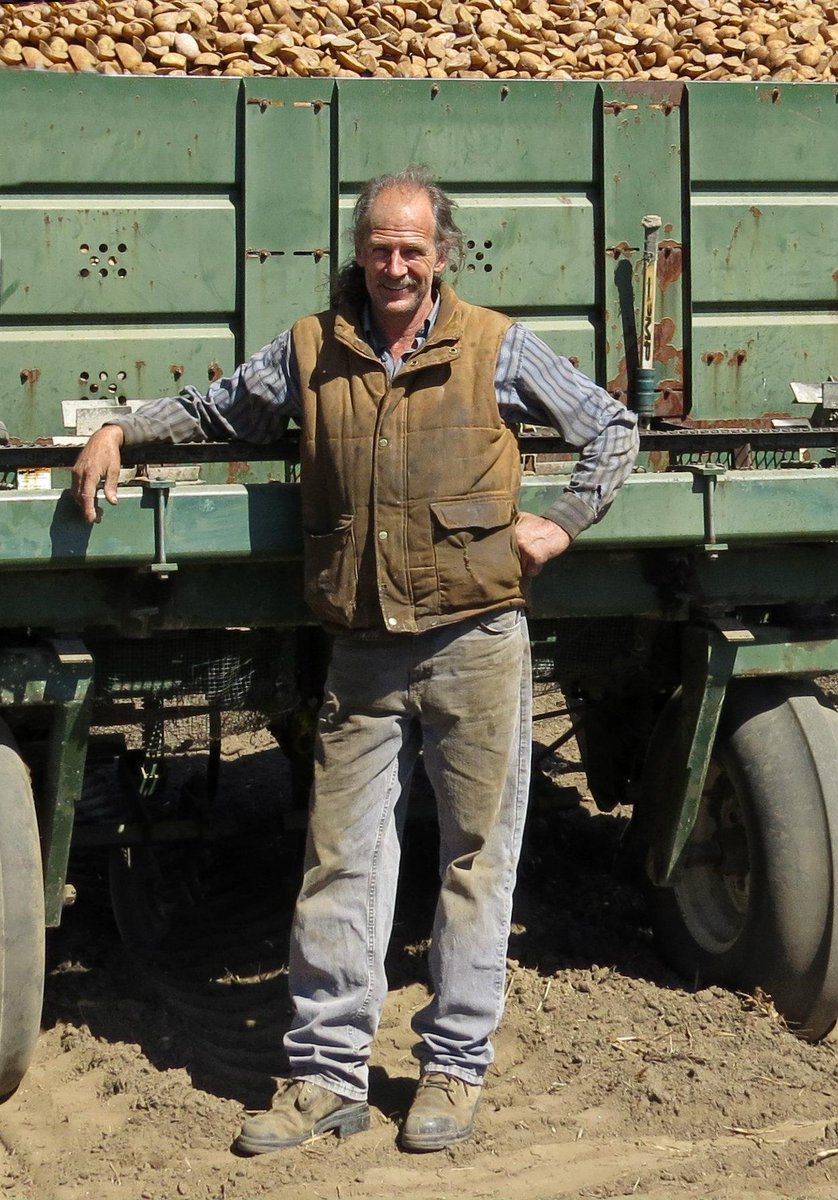Meet John, the man who plants potatoes for #FreshFromFarm15. Read more here: ow.ly/MnSyq #FarmFactFriday