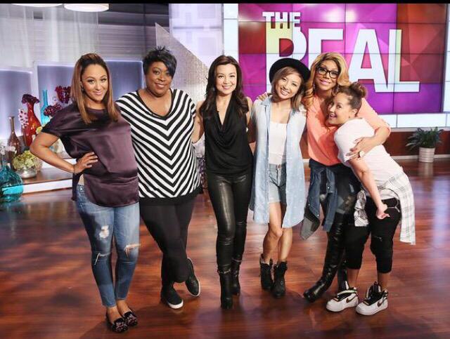 MingNa's tweet photo. I'm dishing out secrets 2 the fab gals of @TheRealDaytime 2day! Could be about me or #AgentsofSHIELD! 😉#AgentMayDay http://t.co/RvVxQGo4DR