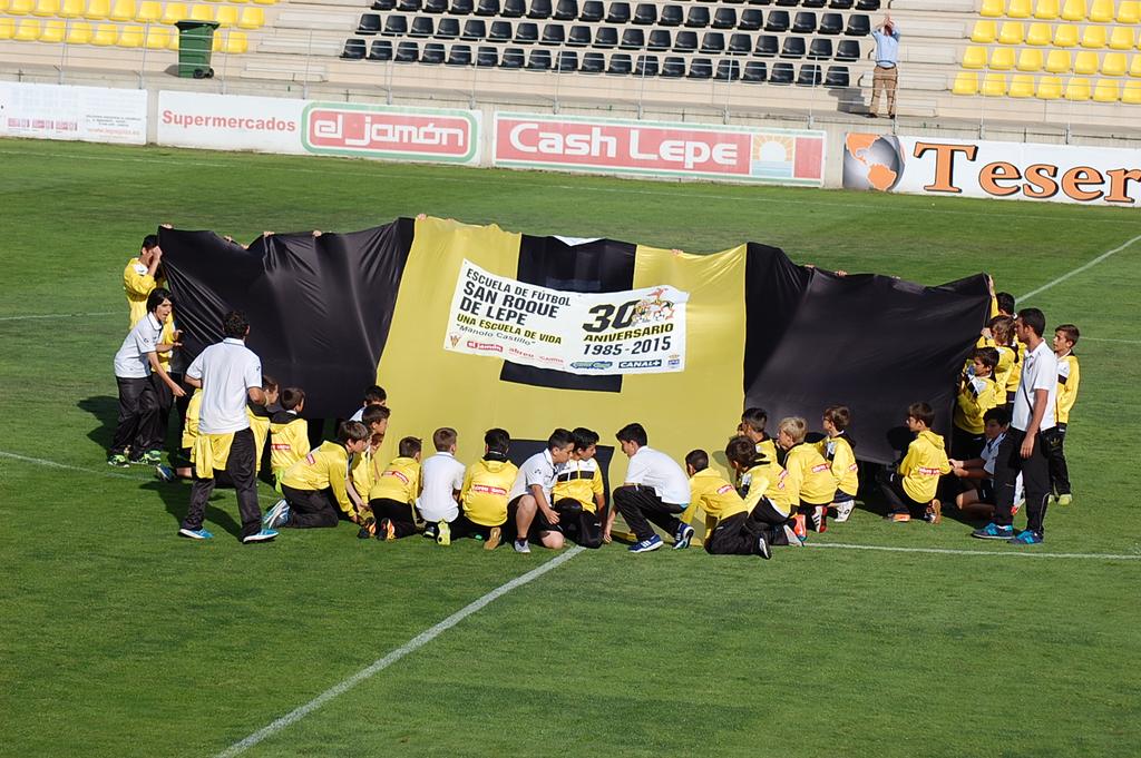 SanRoqueLepe's tweet image. Gracias a la escuela de fútbol @CanteraSanRoque por apoyarnos en su 30 aniversario.