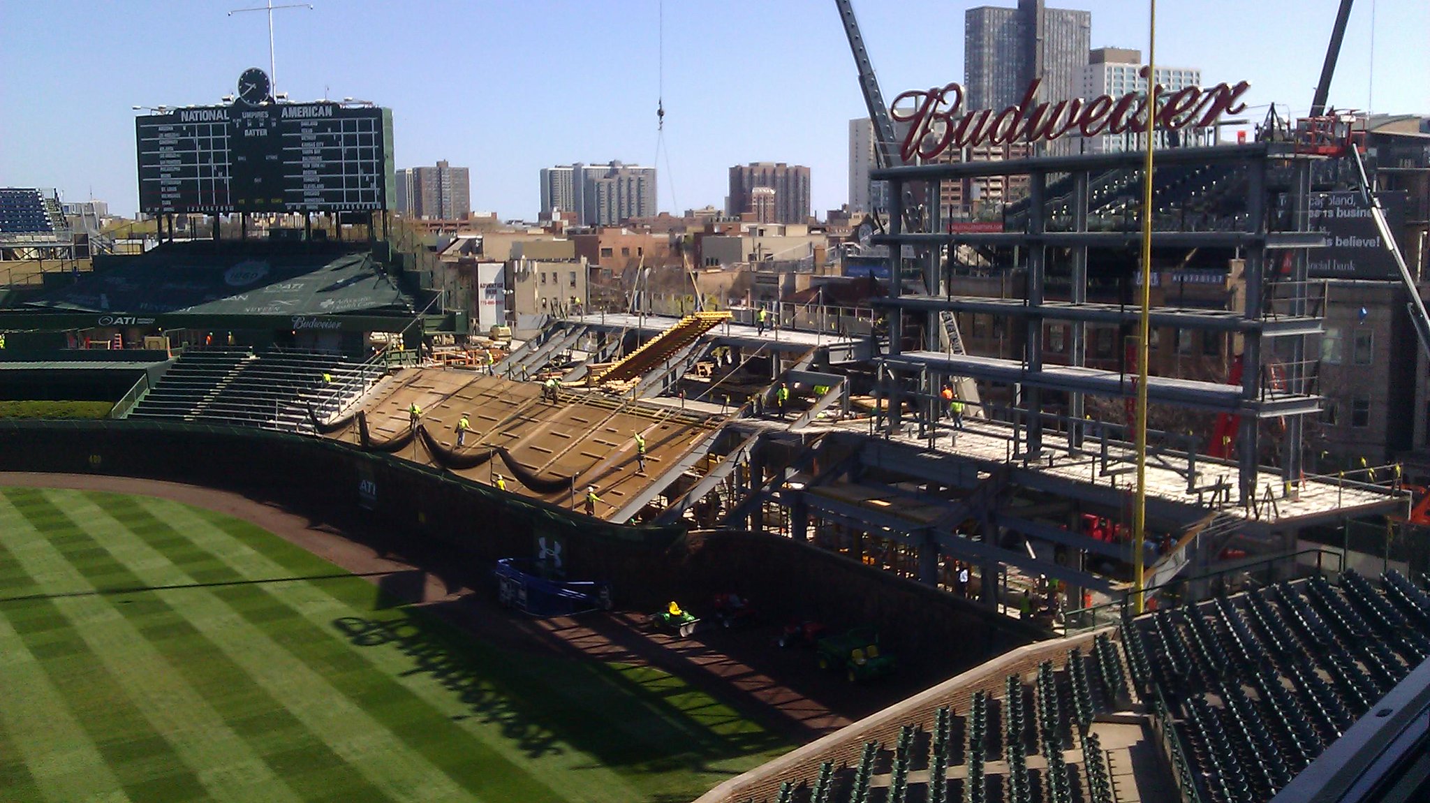 CD7ax_TVIAAgHXm.jpg:large