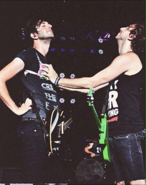 lowqualityjalex's tweet photo. http://t.co/8mfa7Zxhiu