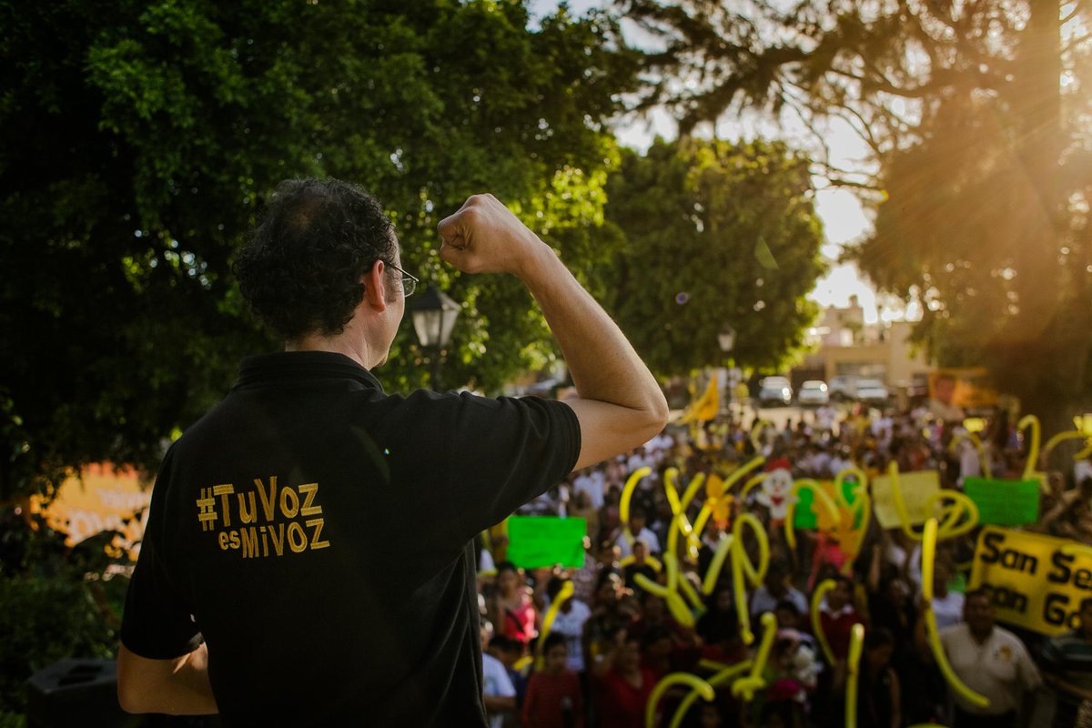 El día del trabajo es un recordatorio de que 1 pueblo unido puede lograr cualquier cosa! Buen día para tod@s!