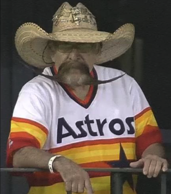 Routine's tweet photo. Rally game strong. http://t.co/wSB94va6Gm