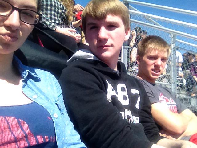 KenzShaleefoo's tweet photo. Yes of course I'll sit outside in the name of science π #BBBalloonLaunch http://t.co/soDx2fBXlS