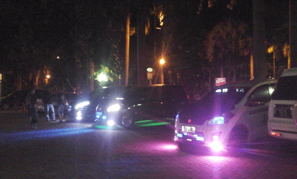 3949efdcff36484's tweet photo. @Erci_Bandung kopdar dadakn erci pvj -bandung ..@ertiga_ID http://t.co/GtStF91KV8
