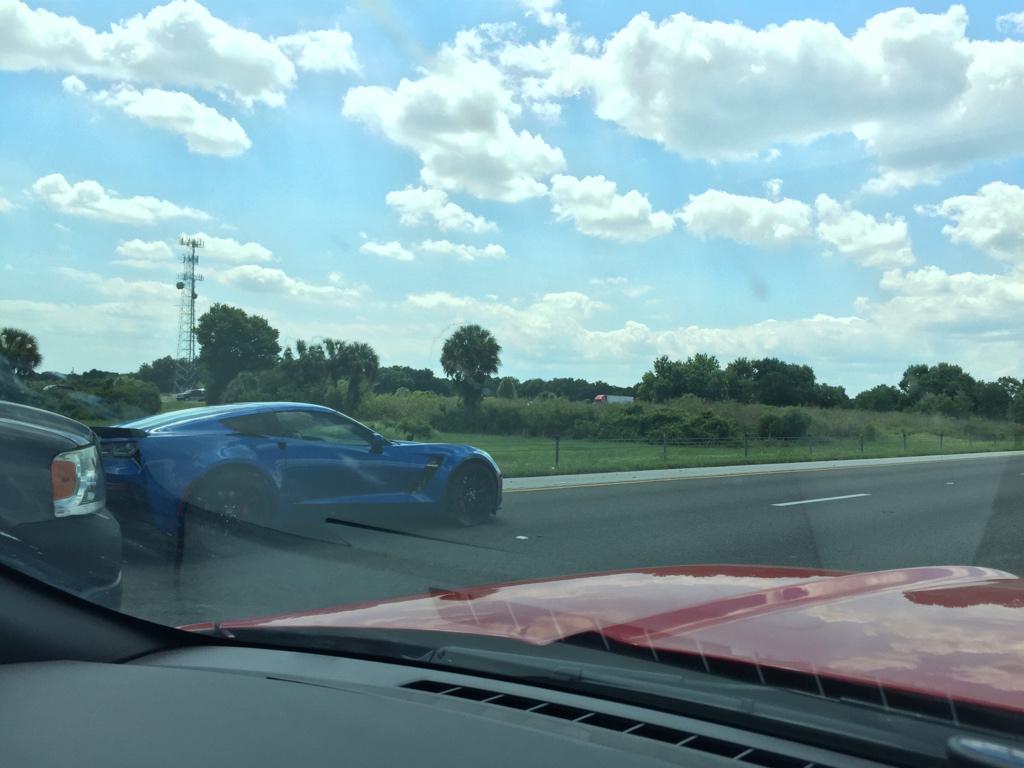 DrNTA59380's tweet image. Plus d’une dizaine de corvettes qui te dépassent à la suite, narmol #USAFUCKYEAH