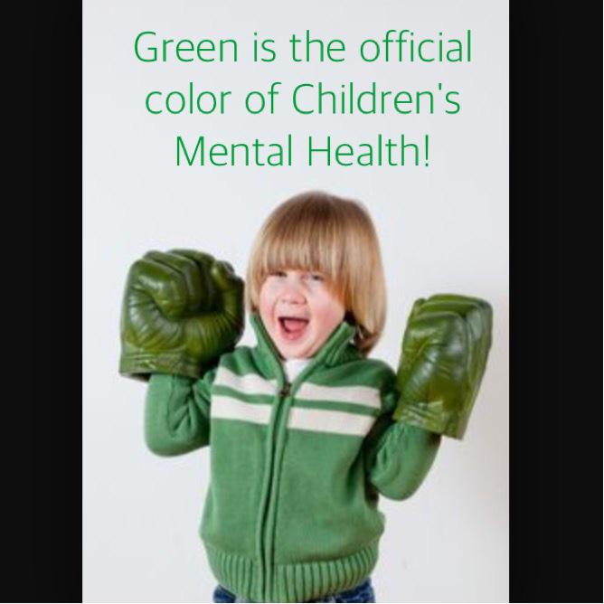 sweatypaige's tweet photo. Are you wearing green today!? http://t.co/QheAcT36da