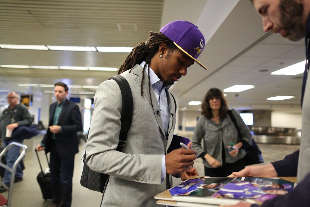 Vikings's tweet photo. .@TWaynes_15 is already becoming a fan favorite after landing in Minnesota! #VikingsDraft http://t.co/pD0mJ2b6r1