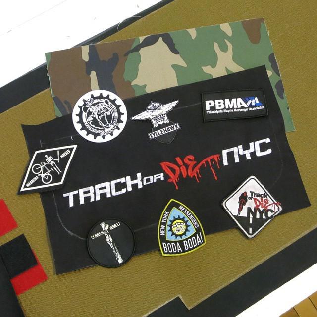 reloadbaggage's tweet photo. On deck, a custom Megapack going out for Track or Die NYC! @trackordienyc #cyclehawk #lockfootposi #warriorsnyc #ny… http://t.co/bHIB24wTUY
