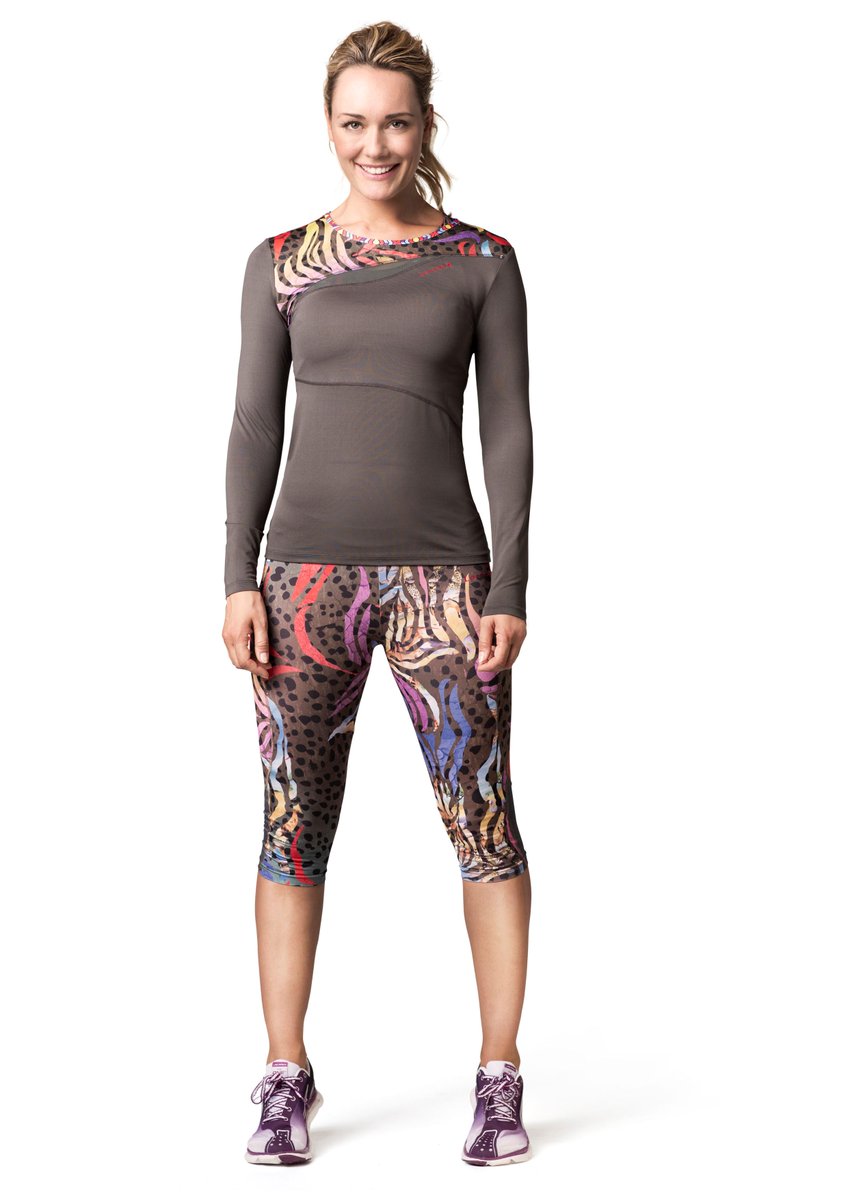 UKRunChat's tweet photo. RT &amp; follow @LornahSportsUK to win these from @lornahkiplagat #ukrunchat ladies. draw is Sunday at 9pm #getinvolved http://t.co/bdfp5bpRrF
