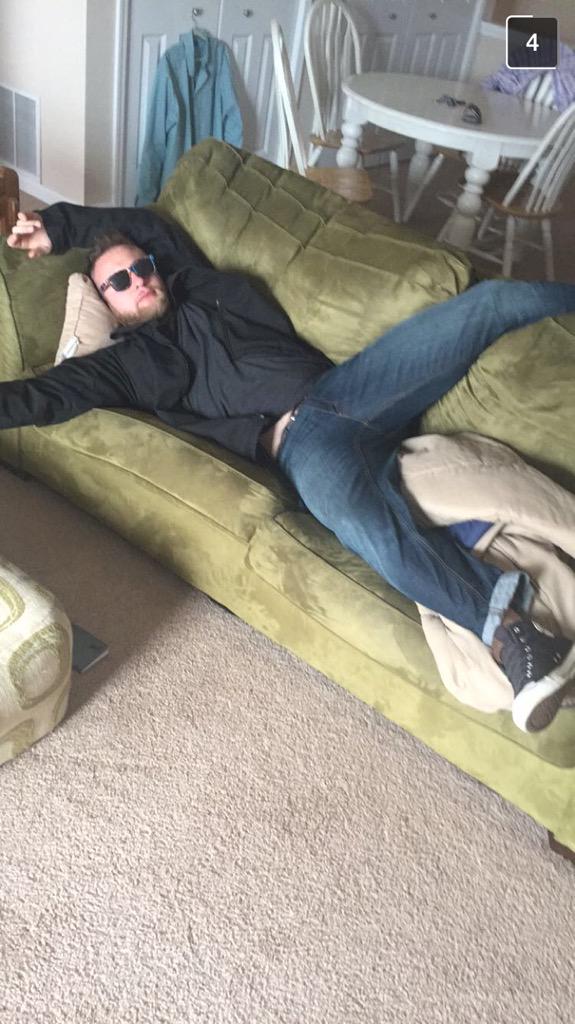 SundazeWithJake's tweet photo. My plans for the weekend. http://t.co/fNAoPazukT