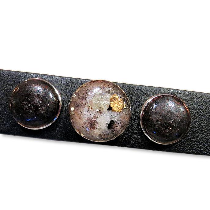 Stampendous's tweet image. #cre8time for DIY jewelry with Frantage Encrusted Jewel Kit. #Stampendous #MetalComplex #Klik dld.bz/dCgEq