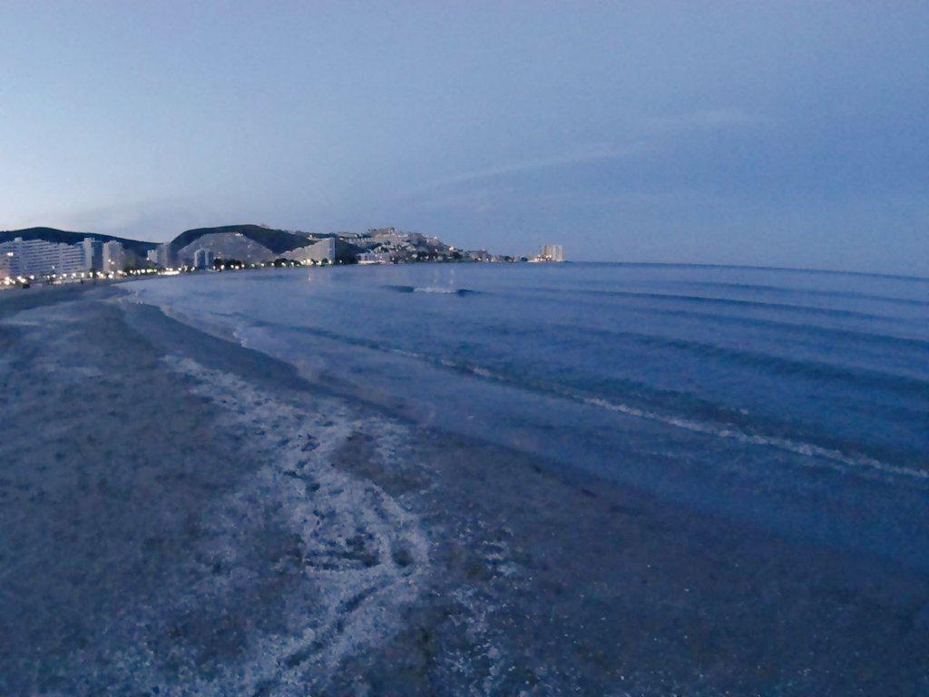 NataliaMonfort's tweet photo. Amor eterno 🌊💘 http://t.co/TV8COWPX3K