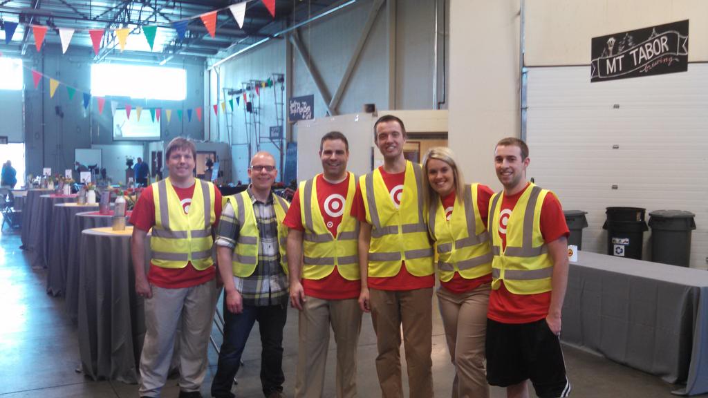 Day of service! <a href="/gfoleytgt/">greg foley</a> <a href="/OstromOSU/">Amy Ostrom</a> Serving at CC Food Bank! #1883