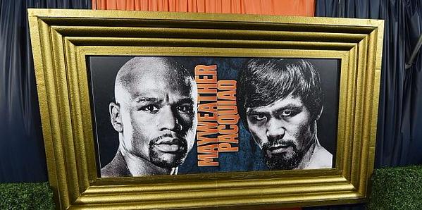 marca's tweet photo. ¿Quién ganará el combate del siglo? Así opinan boxeadores y entrenadores http://t.co/kjDrxEaG2m #MayPac http://t.co/izdjndI8eg