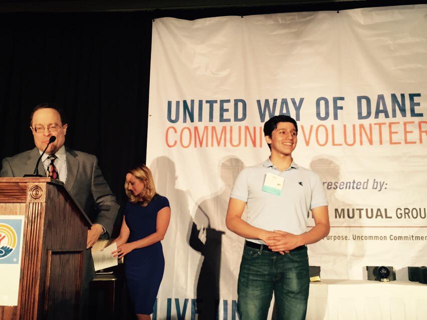 its_henry_g's tweet photo. Congrats to fellow #BYFY member, and friend, Alex for receiving a Community Volunteer Award #doingwhatworks #cva http://t.co/7NBgfp4jXi