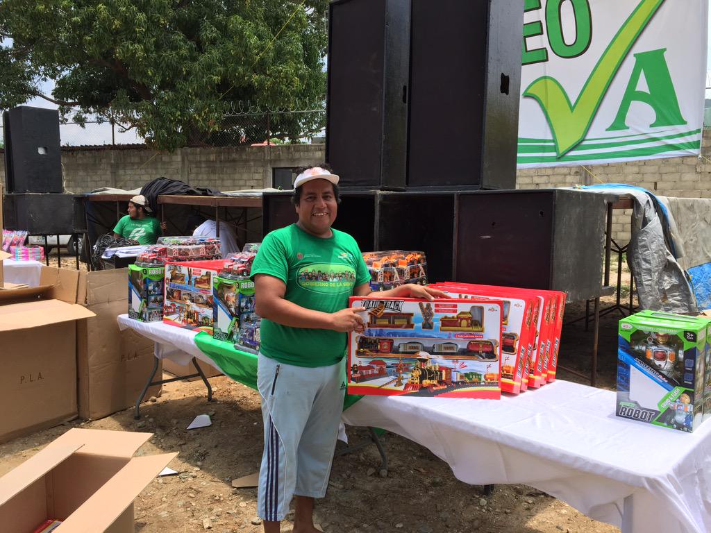 FuerzaJovenPVM's tweet photo. #FuerzaJoven #DiaDelNiño #TeoVa http://t.co/ekvTnu9Xx8