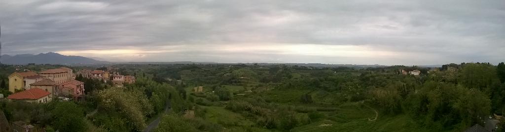 il_font's tweet photo. #views #Tuscany #primomaggio #worksday http://t.co/voPnE75MNA