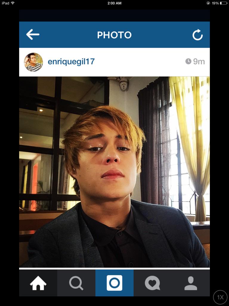 shuminatozaki's tweet photo. MAYDAY MAYDAY ENRIQUE GIL IS ONLINE ON INSTAGRAM
#TheDarkXander #DarkKnight #SupermanNoMore? http://t.co/y0blNjGIVw