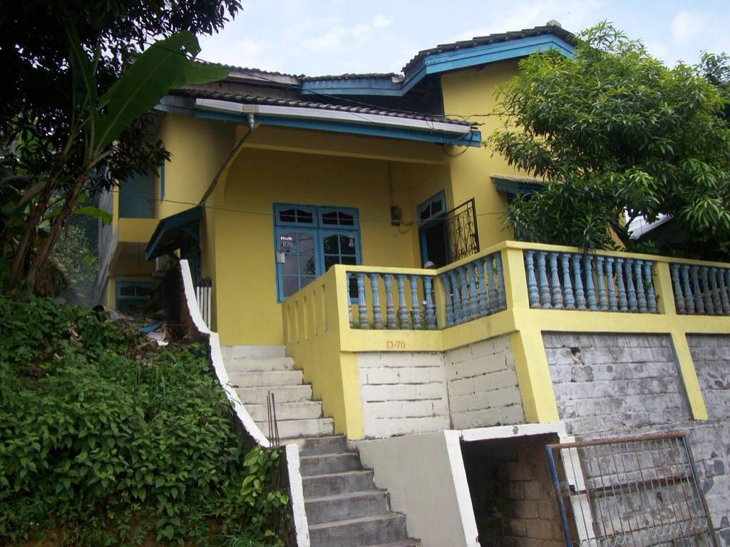 400jt / 089626517753 “<a href="/MonitorRegional/">All Regional Kaskus</a>: [Batam] Di cri bawah 400jt di batam bit.ly/1z4Y7am cc: @FNFkaskus”