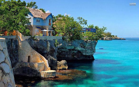 LuxeLuxe_'s tweet photo. la Jamaïque 😍🏊 http://t.co/E81gwvhkuB