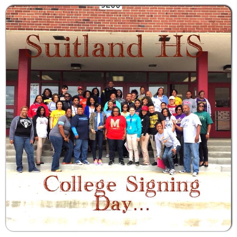 CromerTeacher's tweet photo. #CollegeSigningDay Suitland HS! http://t.co/SZyekpkPC8