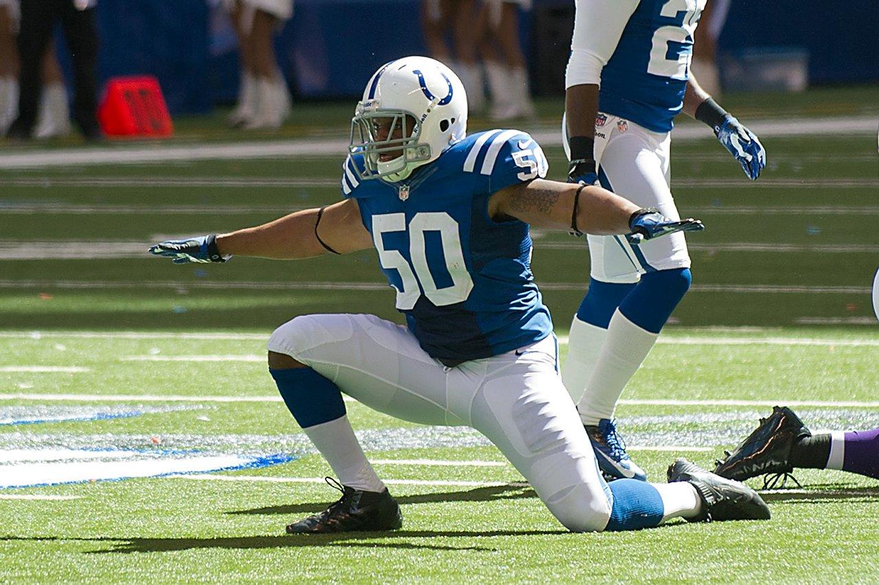 Happy 29th birthday to the one and only Jerrell Freeman! Congratulations 