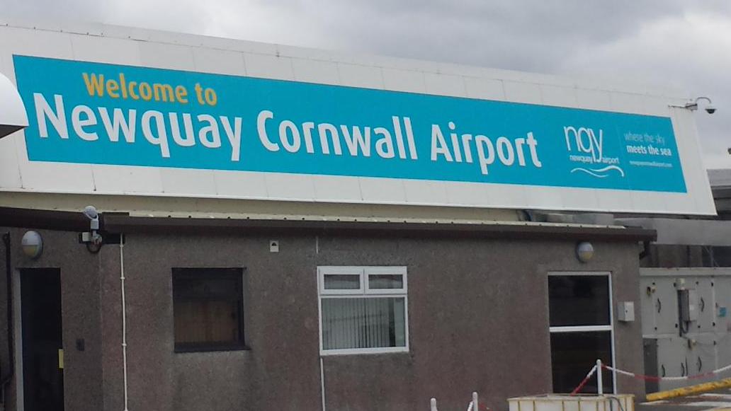 JoanScalesIT's tweet photo. #FlyCornwall first @AerLingus  Regional flight to Newquay. Great to have connection back. http://t.co/GHxB8e3hZr