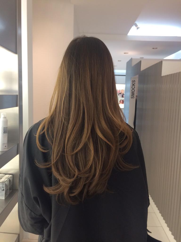 SkoogCo's tweet image. L'Oreal Professional #techniart is in full swing at @maxinesalon. Stop in to get weekend ready 💁