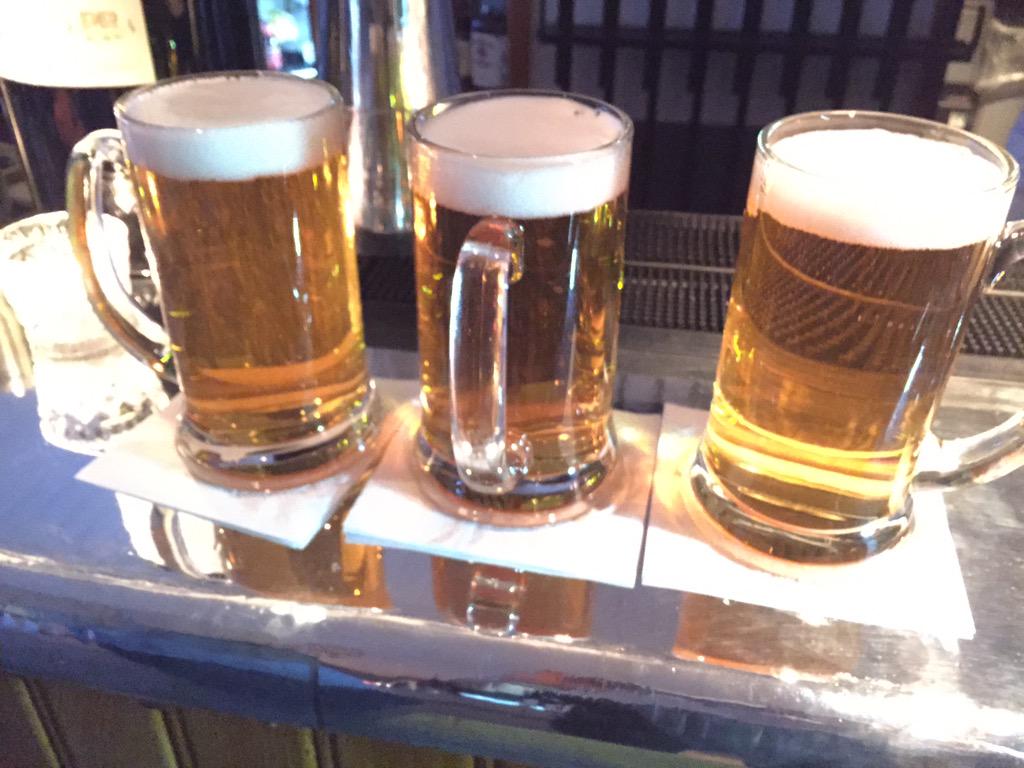 Geoffcoward's tweet photo. Handles on the beer. #thisis40 http://t.co/ikFlHnRCg0