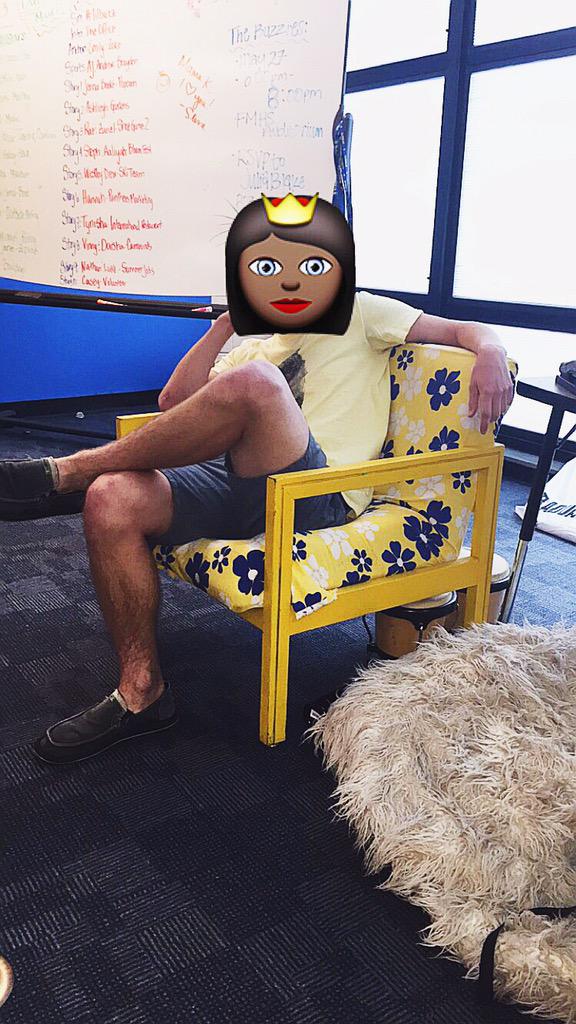 lilbuzz4's tweet photo. His true identity @zmac1217 #lilbuzz http://t.co/5WGQs4mNEk