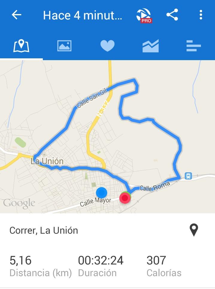 begogiber's tweet photo. Quita la parada por los perros y mi fiesta de anoche 😂! #6min/km #circuitocerrado @RockySevero  💪👌 http://t.co/T84jb4ZaDE