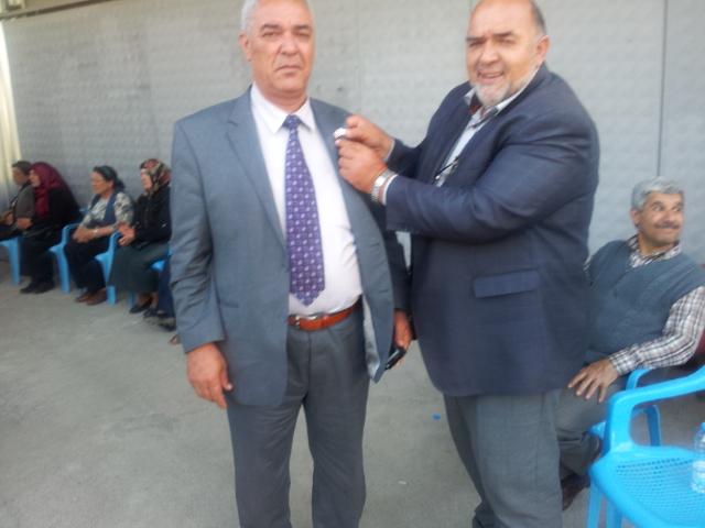 Köyceğiz Belediye Başkanı'nın korumasina da Yesilay rozetimizi taktik ve sıkı bir gönüllü oldu.