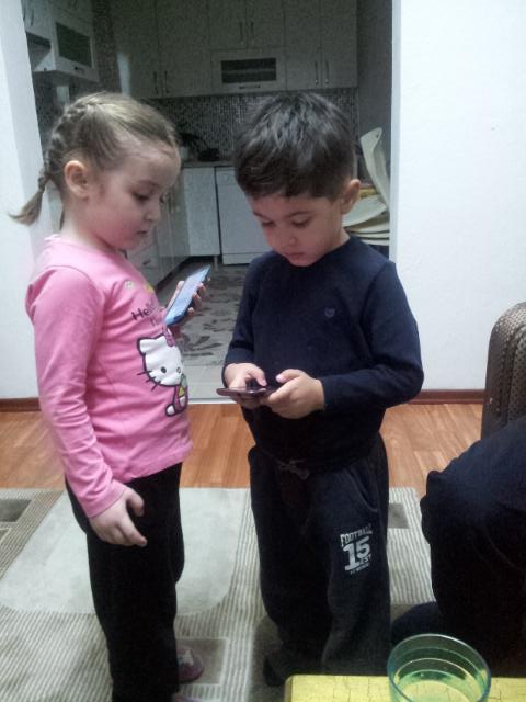 Torunlar Teknoloji bağımlısı.