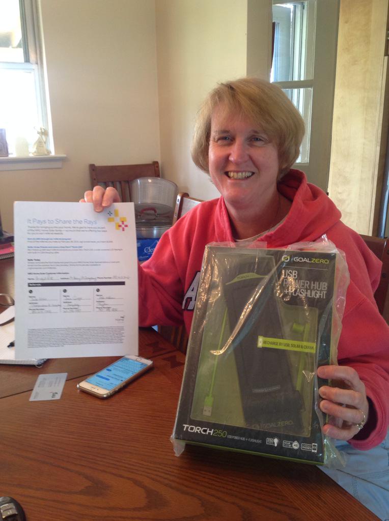 NRGRayJ's tweet photo. The Pitt family is bringing some more solar to Orangeburg #NRGHomeSolar #solarenergy http://t.co/RVPP6ujNjv