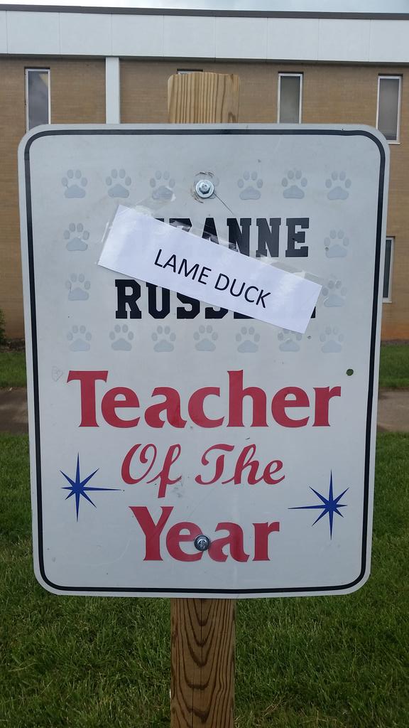 Suzanne Russell tweet media